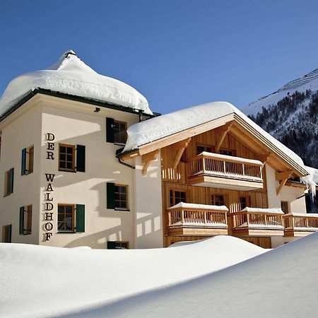Der Waldhof Hotel Sankt Anton am Arlberg Buitenkant foto