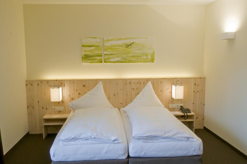 Der Waldhof Hotel Sankt Anton am Arlberg Buitenkant foto