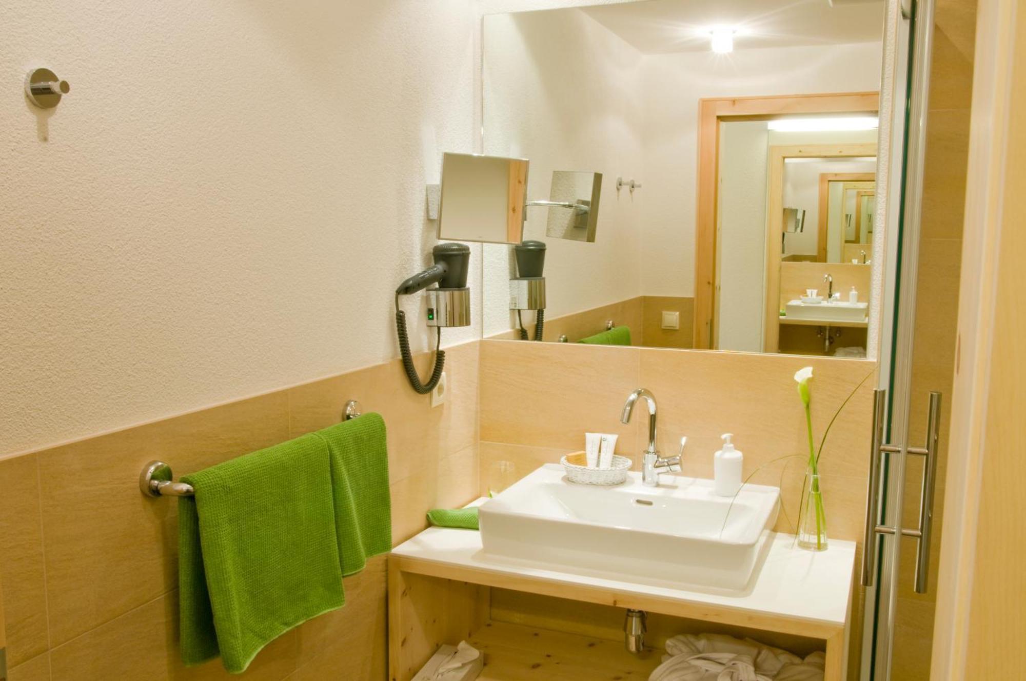 Der Waldhof Hotel Sankt Anton am Arlberg Kamer foto