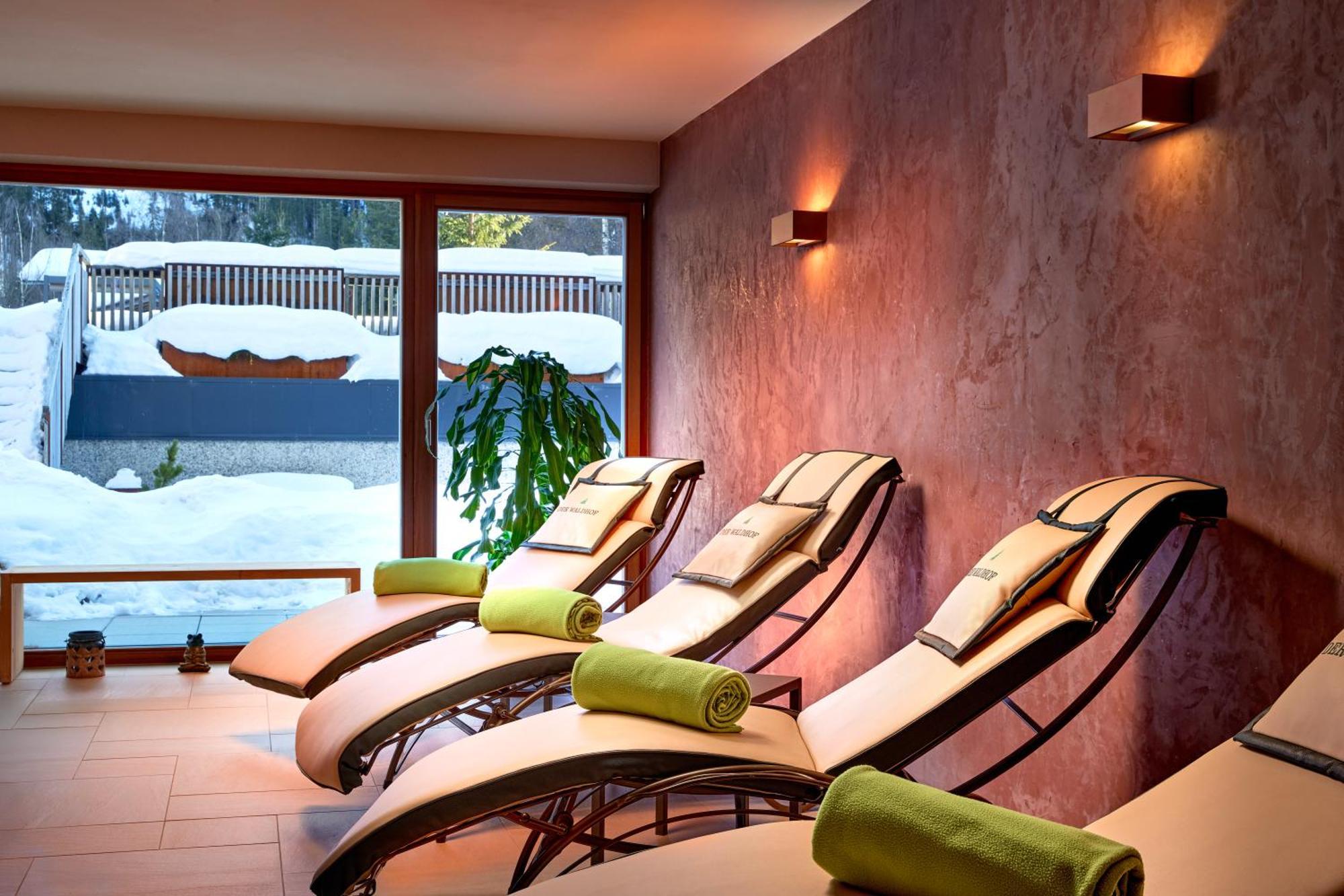Der Waldhof Hotel Sankt Anton am Arlberg Buitenkant foto