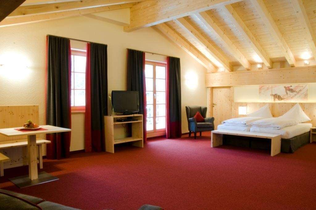 Der Waldhof Hotel Sankt Anton am Arlberg Kamer foto